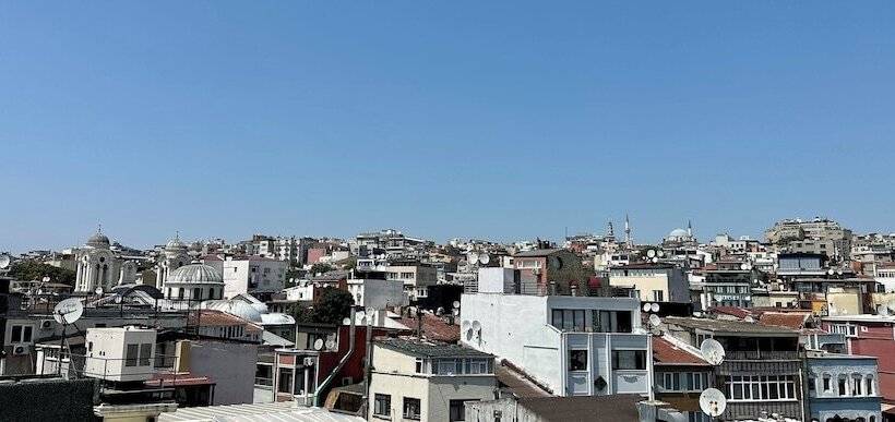 Newalla Hotel Old City