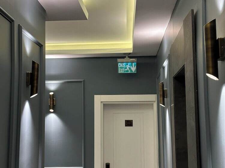 Newalla Hotel Old City