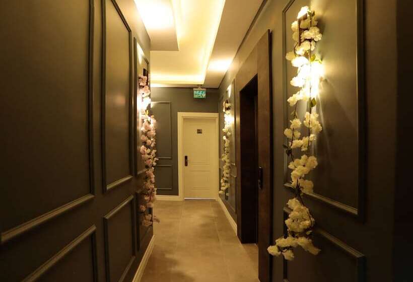 Newalla Hotel Old City