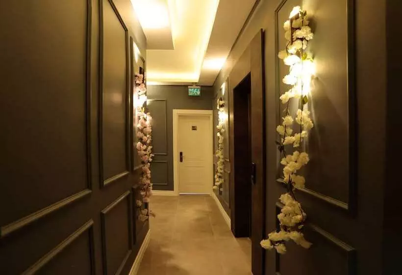 Newalla Hotel Old City