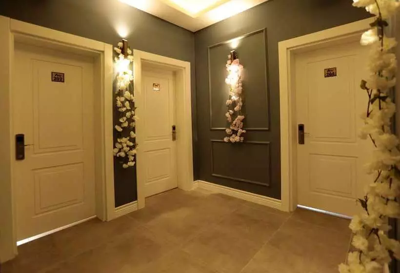 Newalla Hotel Old City