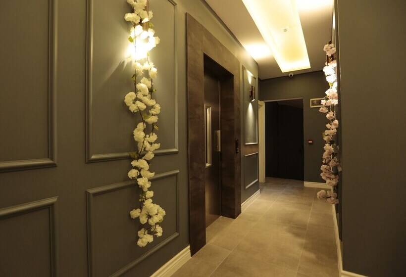 Newalla Hotel Old City