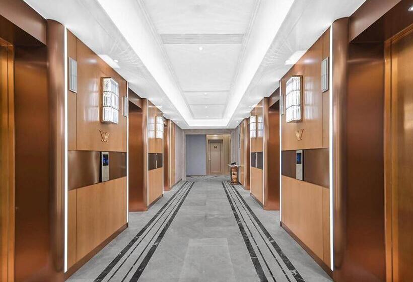 Vienna International Hotel Chongqing Central Park 5 0