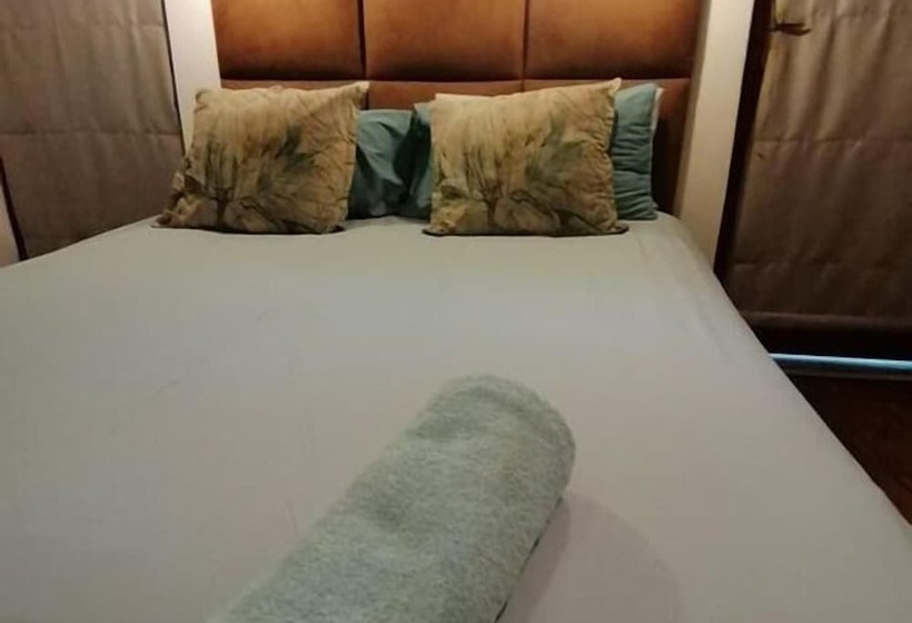 הוסטל Pretoria Backpackers