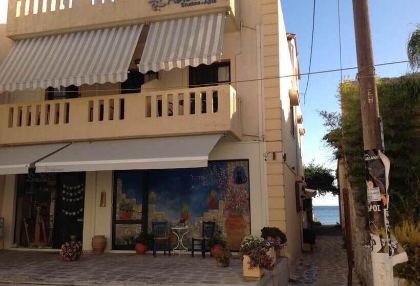 Asterias Studios & Apartments