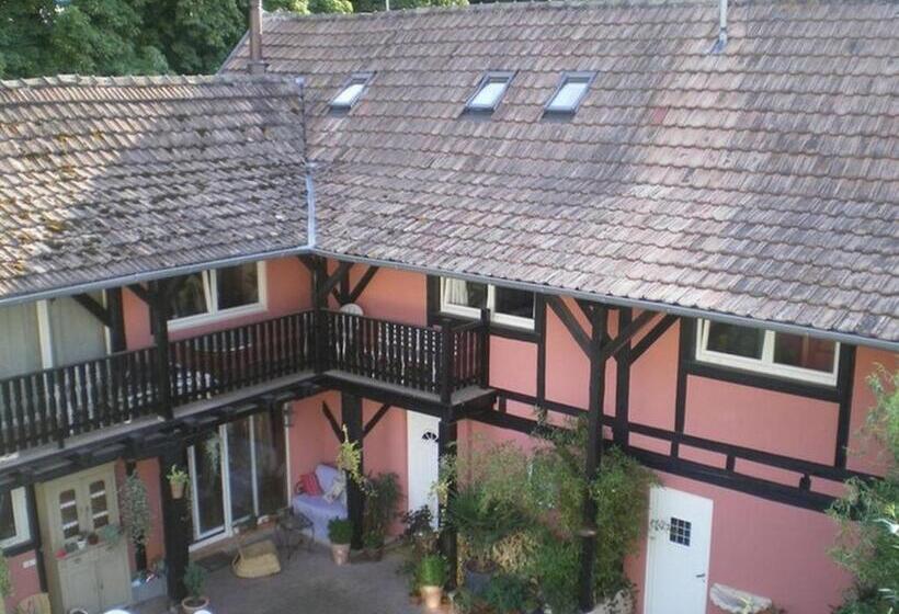 ベッドアンドブレックファースト Chambres D Hôtes Le Domaine Des Remparts