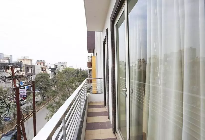 Capital O 1391 Hotel Pushpa Vilas