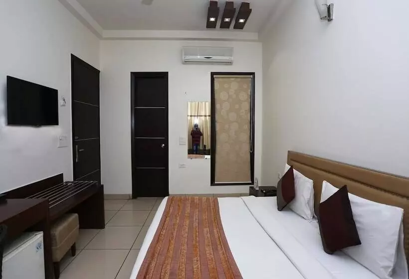 Capital O 1391 Hotel Pushpa Vilas