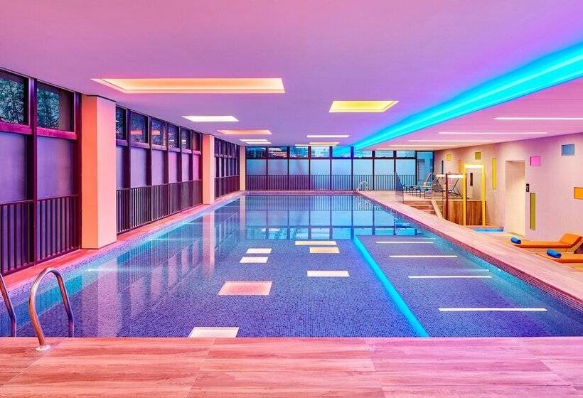 Hotel Aloft Dynamic Town