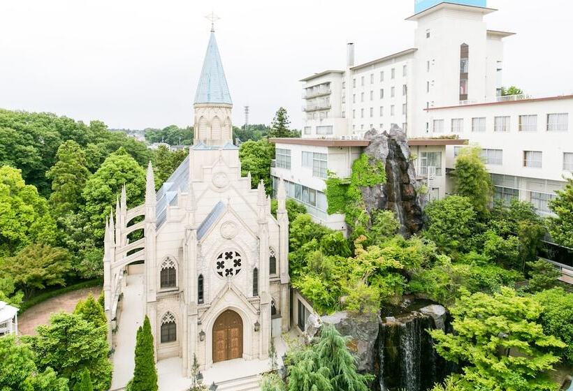 Hotelli Crystal Palace