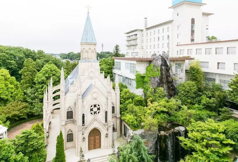 Hotelli Crystal Palace