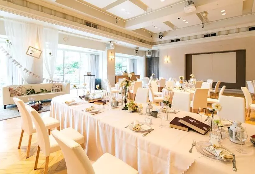 Hotelli Crystal Palace