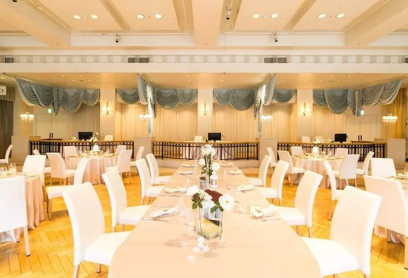 Hotelli Crystal Palace
