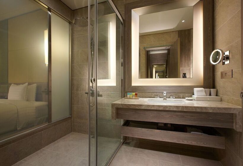 هتل Four Points By Sheraton Penghu