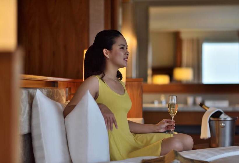 هتل Four Points By Sheraton Penghu