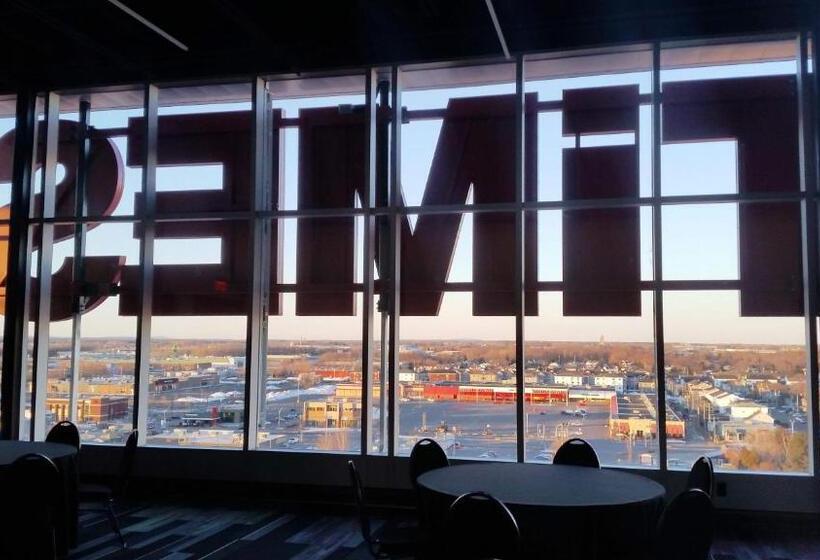 Grand Times Hotel Drummondville