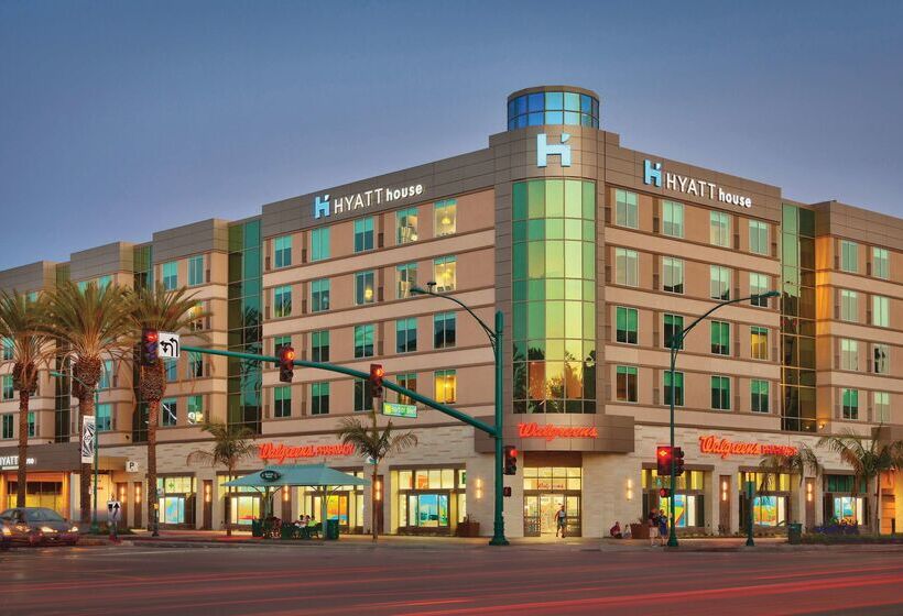 فندق Hyatt House At Anaheim Resort/convention Center