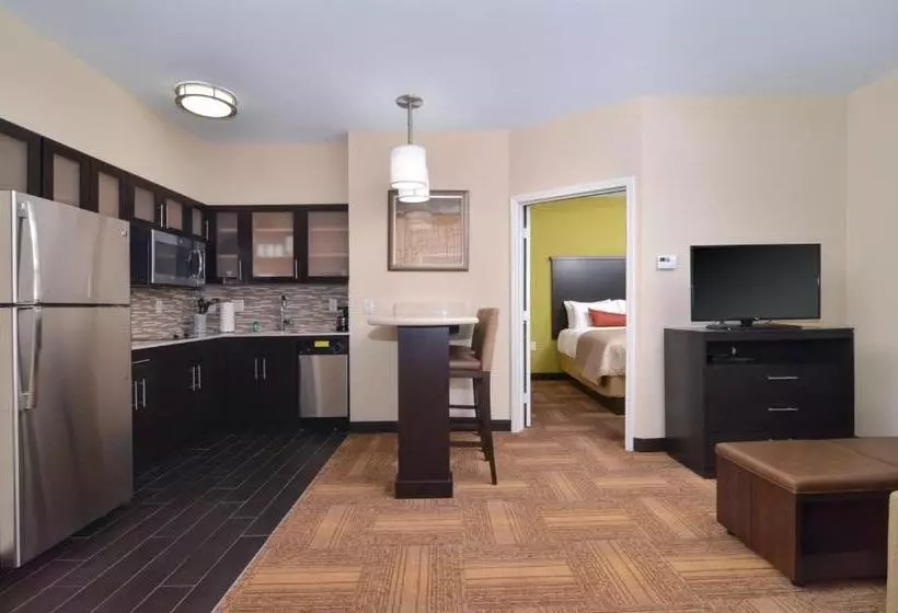 Hotelli Staybridge Suites Tomball, An Ihg