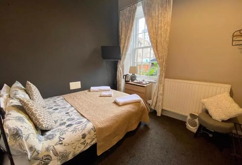 ペンション 16 Pilrig Guest House