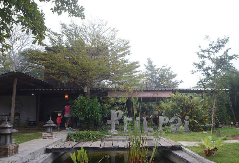 Majatalo Prilpai Guesthouse