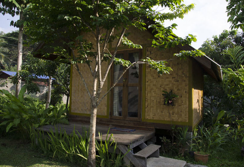 Majatalo Prilpai Guesthouse