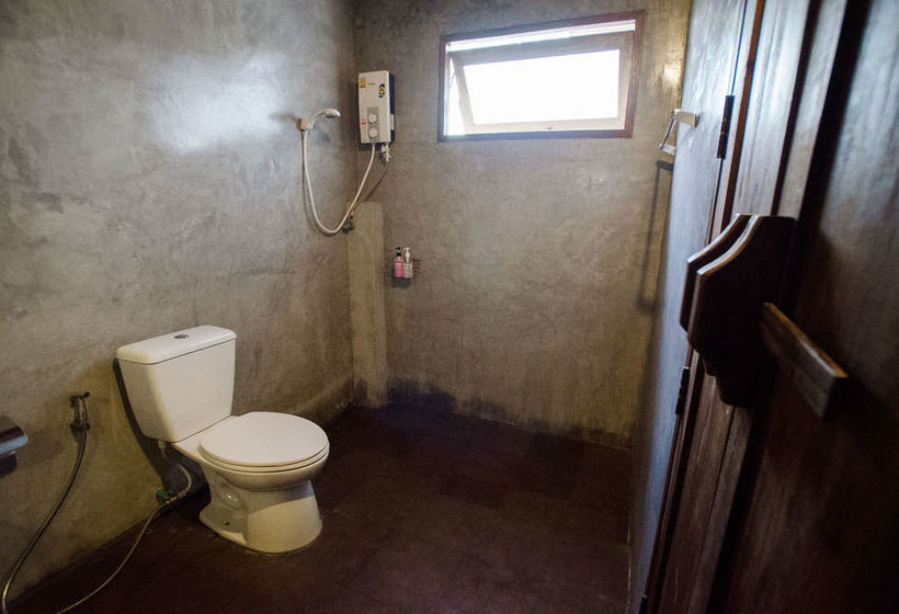 Majatalo Prilpai Guesthouse