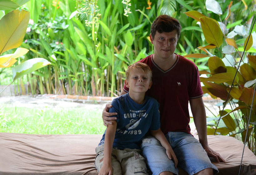 Majatalo Prilpai Guesthouse