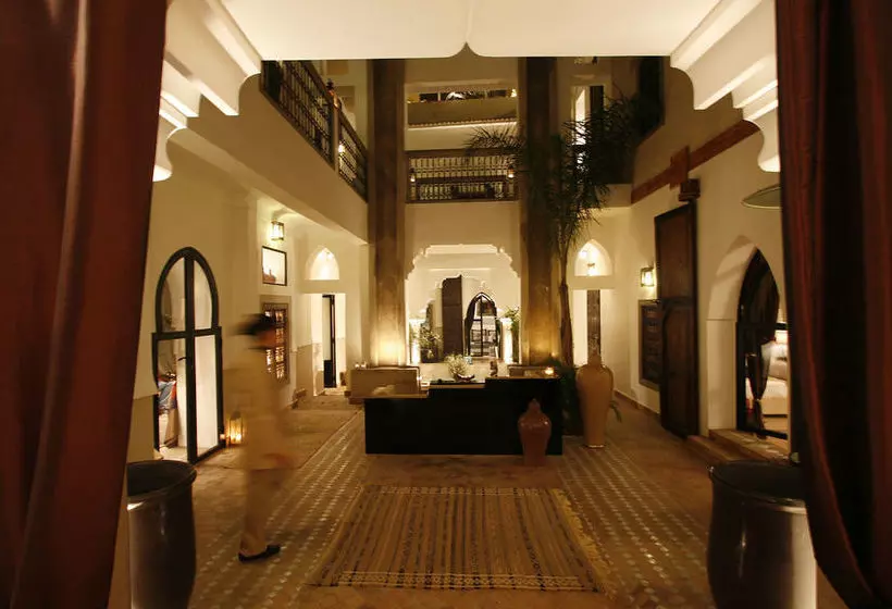 Riad 5 Sens