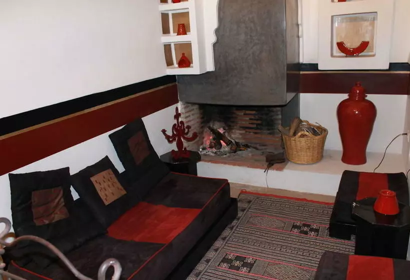 Riad 5 Sens
