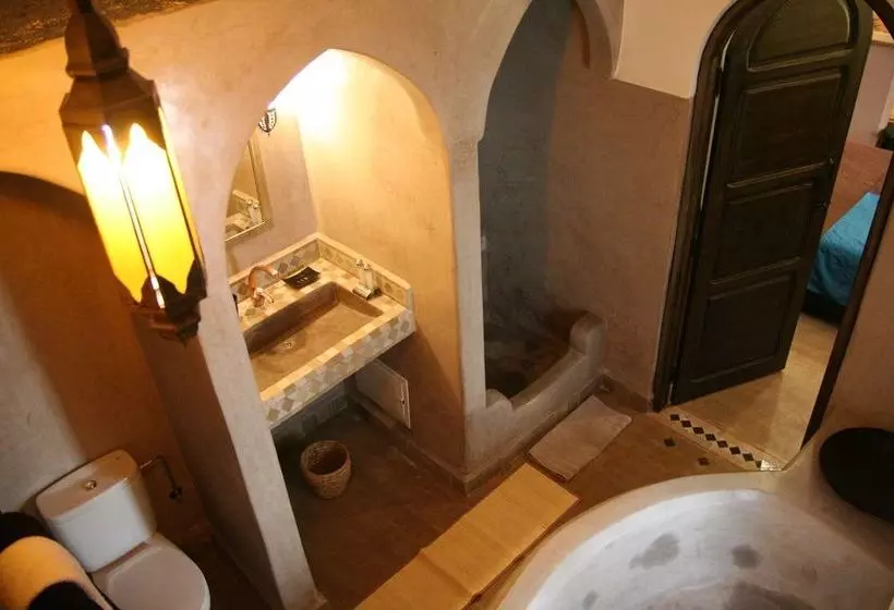 Riad 5 Sens