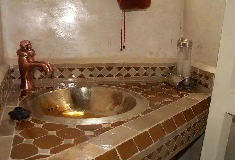 Riad 5 Sens