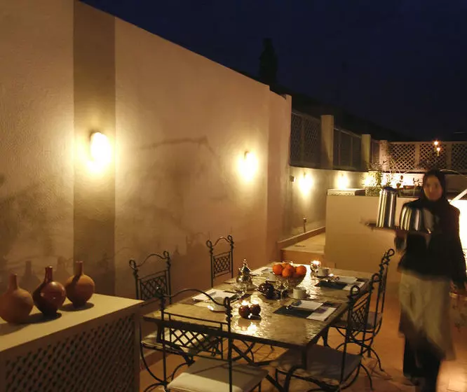 Riad 5 Sens