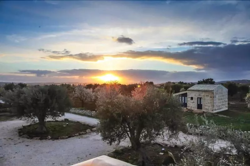 Zahir Country House