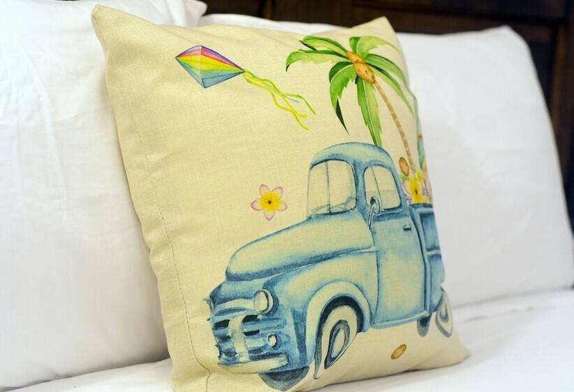 هتل Hostal Marina Samana