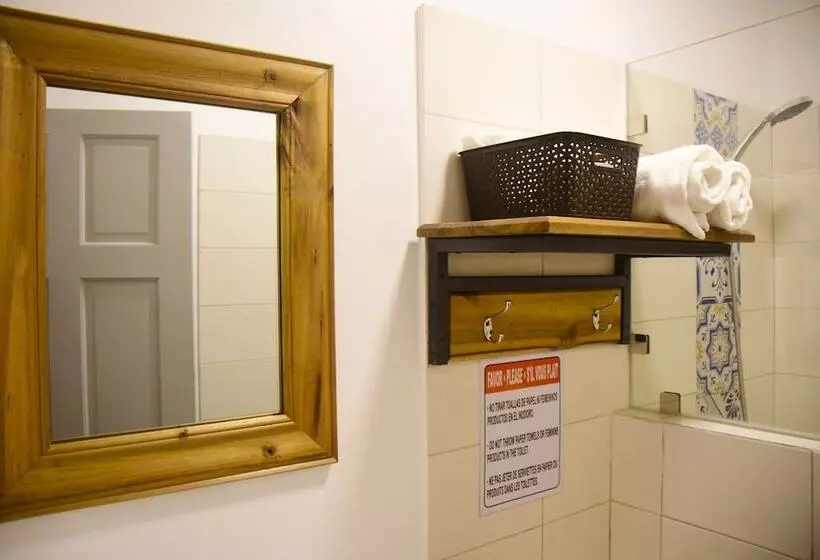 هتل Hostal Marina Samana