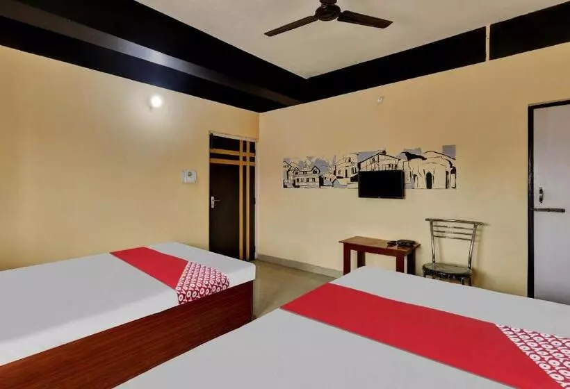 ホテル Oyo Flagship 81185 Welcome Adress Homestay