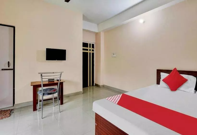 ホテル Oyo Flagship 81185 Welcome Adress Homestay