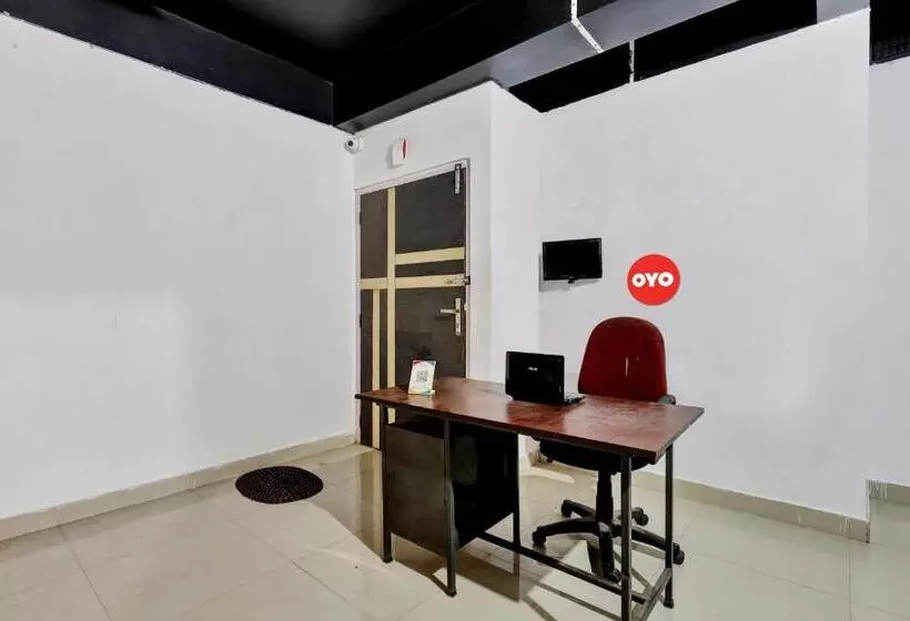 ホテル Oyo Flagship 81185 Welcome Adress Homestay