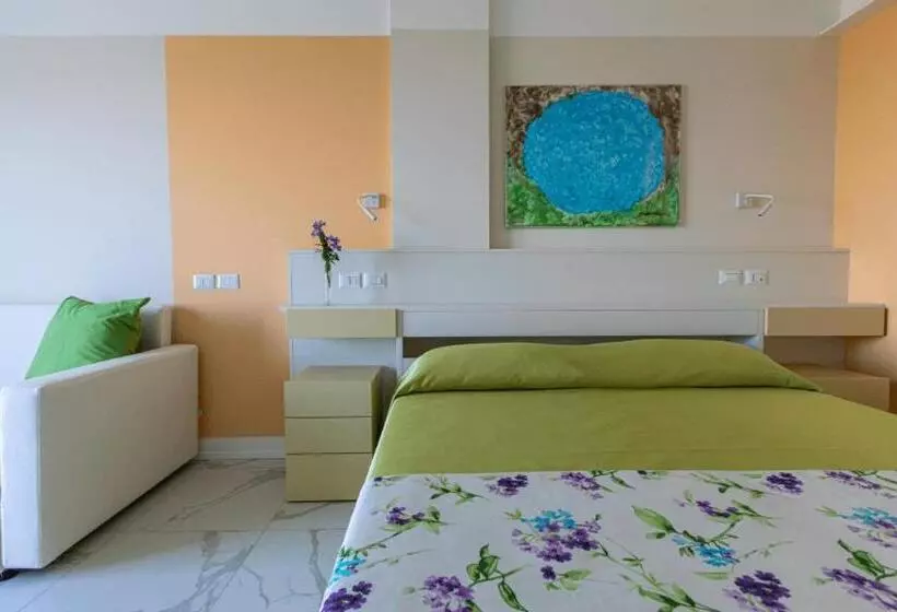 ホテル Villa Garulli