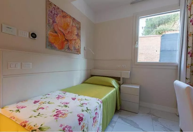 ホテル Villa Garulli