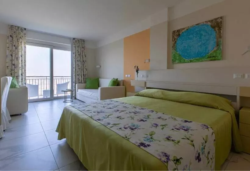 ホテル Villa Garulli