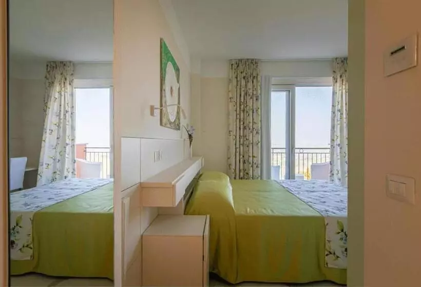 ホテル Villa Garulli