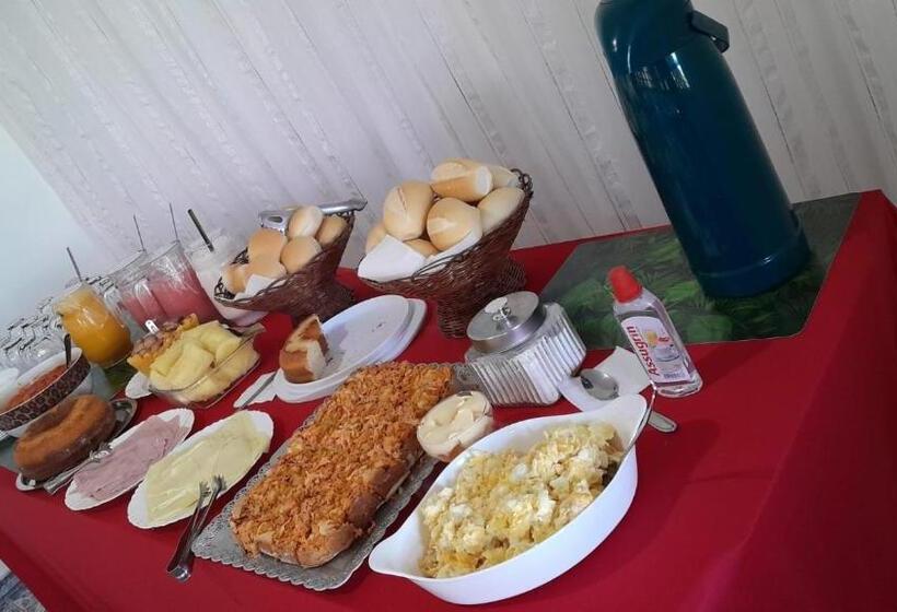 ユースホステル Pousada Biônica