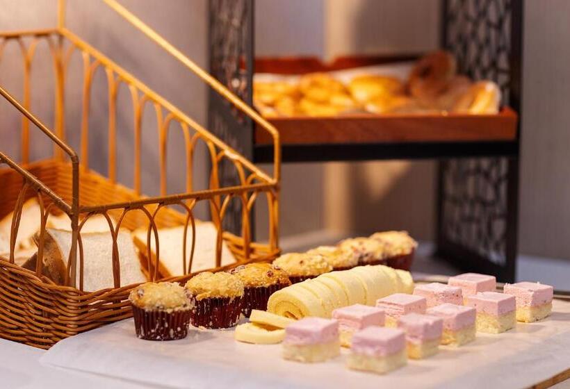 Hotell Home2 Suites By Hilton Wuhan Hankou Railway Station