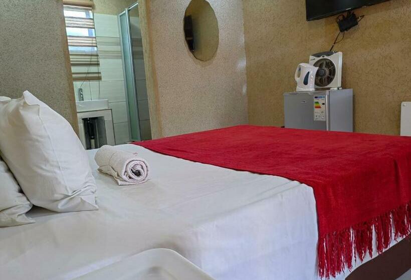 Regyana Bed And Breakfast