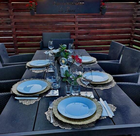 호텔 Agropensiunea La Bunici