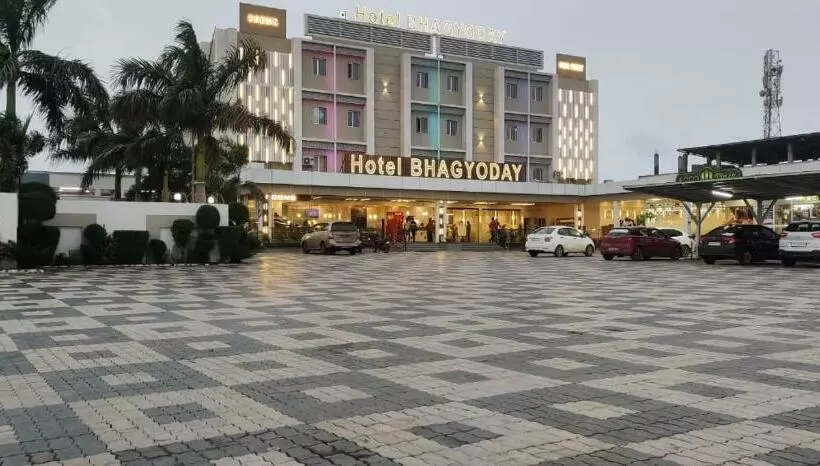 ホテル Bhagyoday