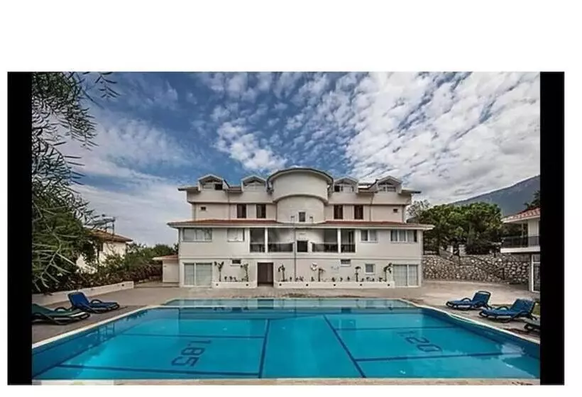ホテル Near Oludeniz Beach Cozy Room With Kitchen