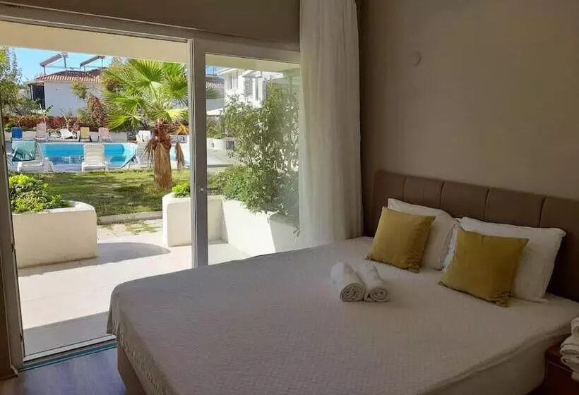 ホテル Near Oludeniz Beach Cozy Room With Kitchen