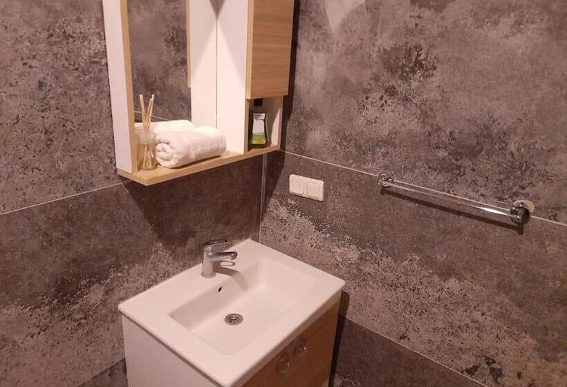 酒店 Near Oludeniz Beach Cozy Room With Kitchen